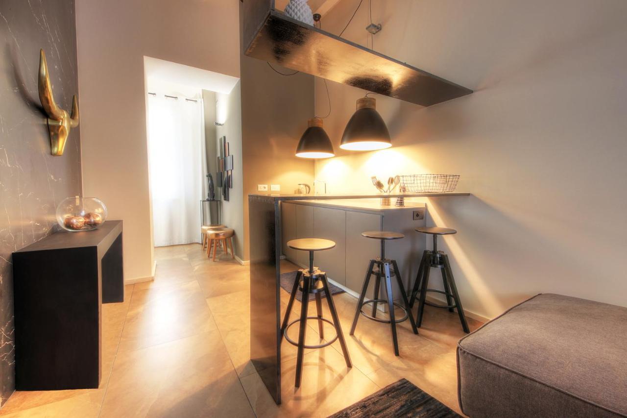 Urban Central Suites Cagliari Exterior photo